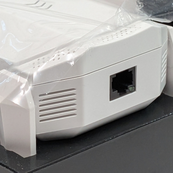 WiFi Repeater Range Extender - Picture 4 of 10